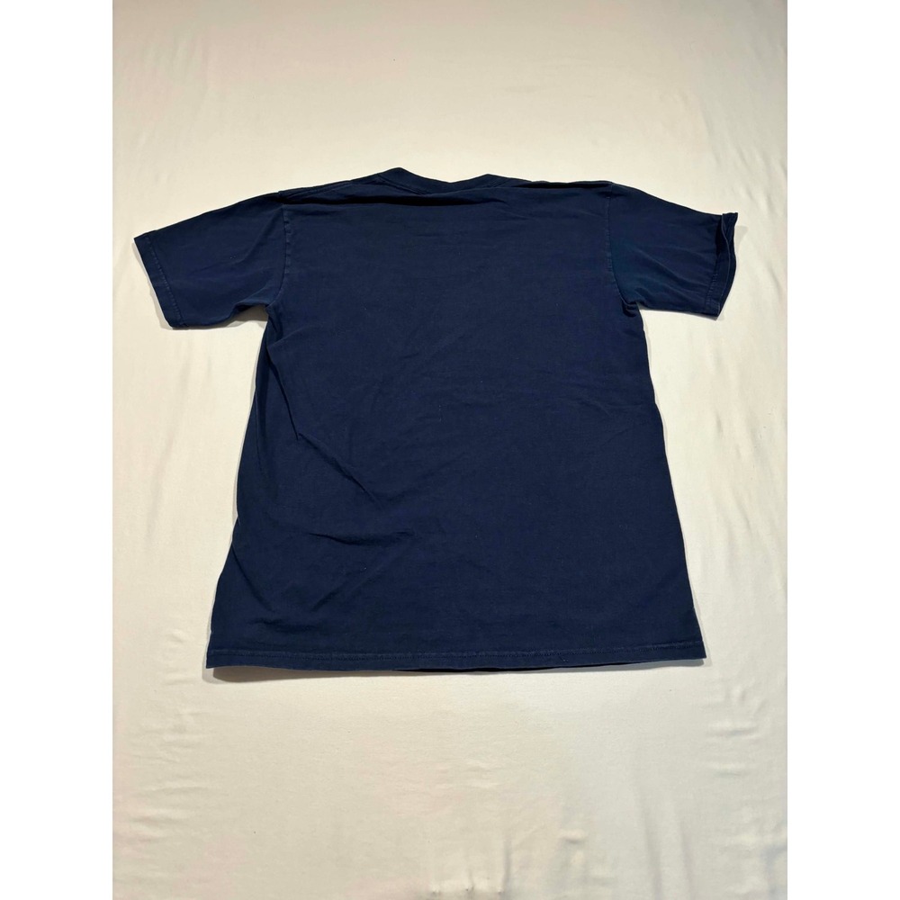 Vintage Nutmeg Mills Notre Dame Fighting Irish Leprechaun Navy T-Shirt Men M USA - Picture 5 of 5